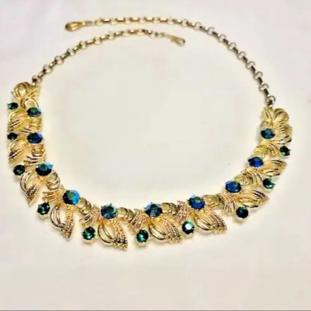 Vintage Coro Necklace, Green Rhinestones, 18 Inches, Excellent Condition